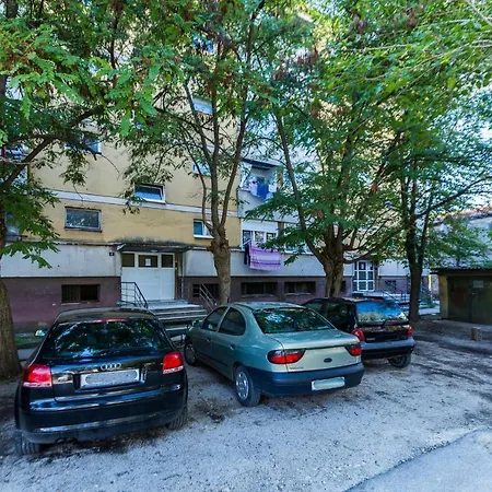 Daire Nela 1bdr W Balcony Zadar