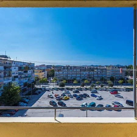 Nela 1bdr W Balcony Daire